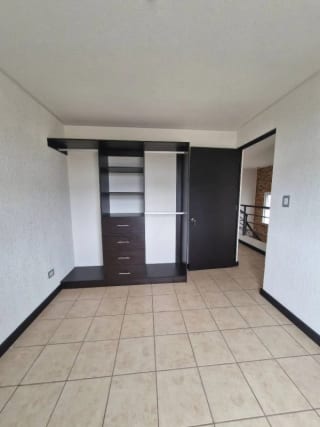 CASAS PARA ESTRENAR EN ALTOS DE VILLAGE II — miniatura 12 de 14