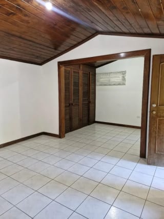 Amplia casa en alquiler km 25 CAES — miniatura 12 de 12