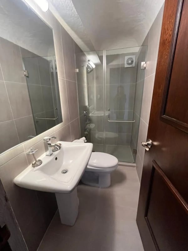 Amplio apartamento en alquiler Vista Hermosa I — foto 8 de 12