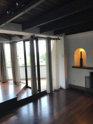 Amplio apartamento en alquiler Vista Hermosa I — miniatura 2 de 12